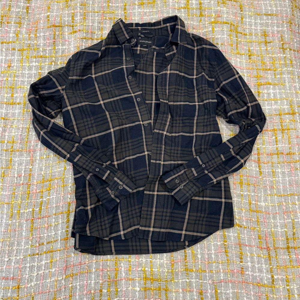 Banana Republic Navy and Brown Plaid Button-Down Shirt